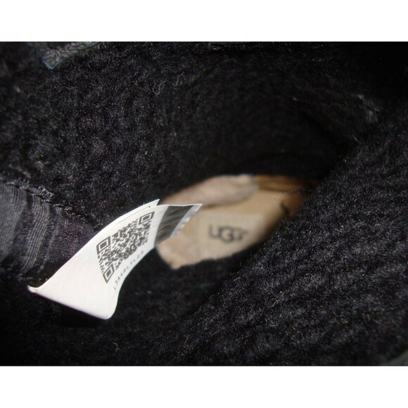 UGG Lyza Black Wool Knit Boots Women's Size US 6 NIB 1014364 - Picture 8 of 8